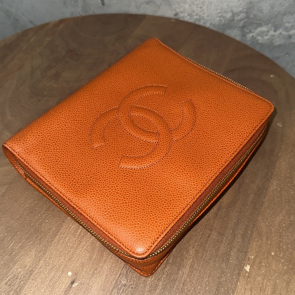 Chanel orange caviar jewelry case travel storage - Picture 15 of 15